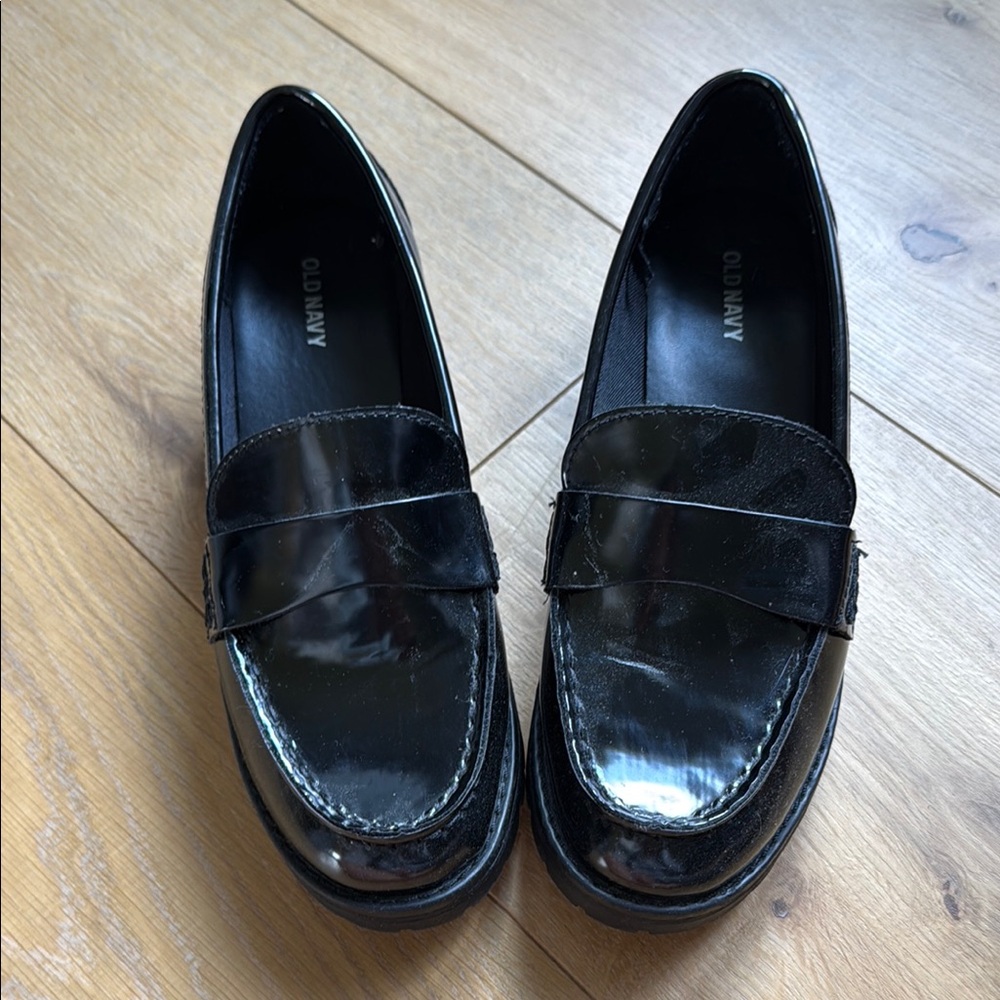 Old Navy Black Flats Classic Loafers